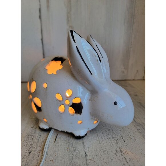 Rustic white light up flower bunnies ceramic home decor‎ spring Easter - Picture 7 of 8